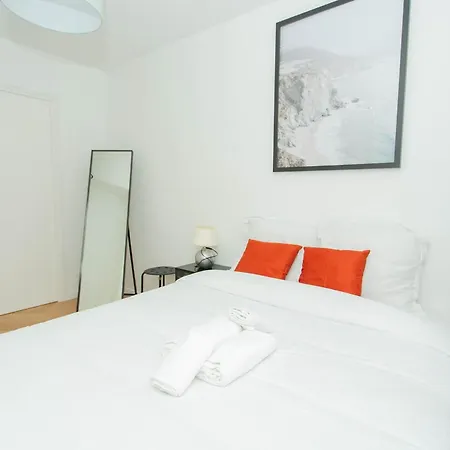 Bnbnova - Haussmann - 2br Near Champs-elysees * Paris