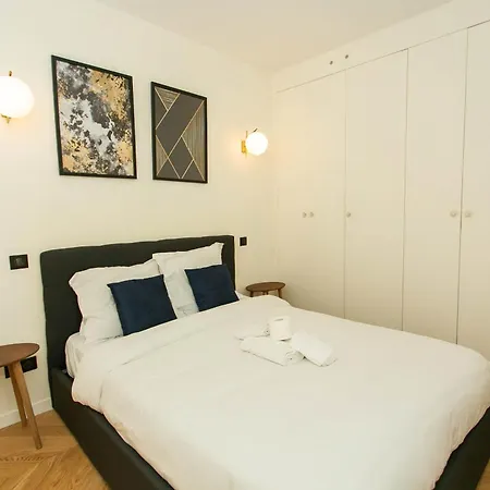 Bnbnova - Haussmann - 2br Near Champs-elysees Apartment